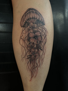 arm jelly fish tattoo